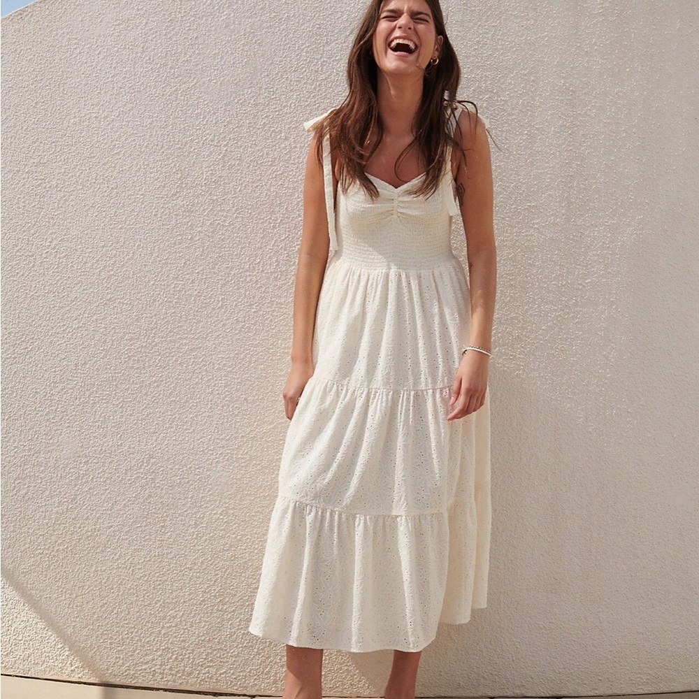 Madewell Eyelet Lucie Tie-Strap Tiered Midi Dress